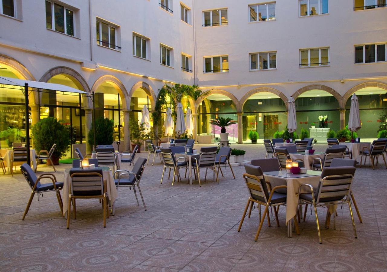 Trh Ciudad De Hotel 4*