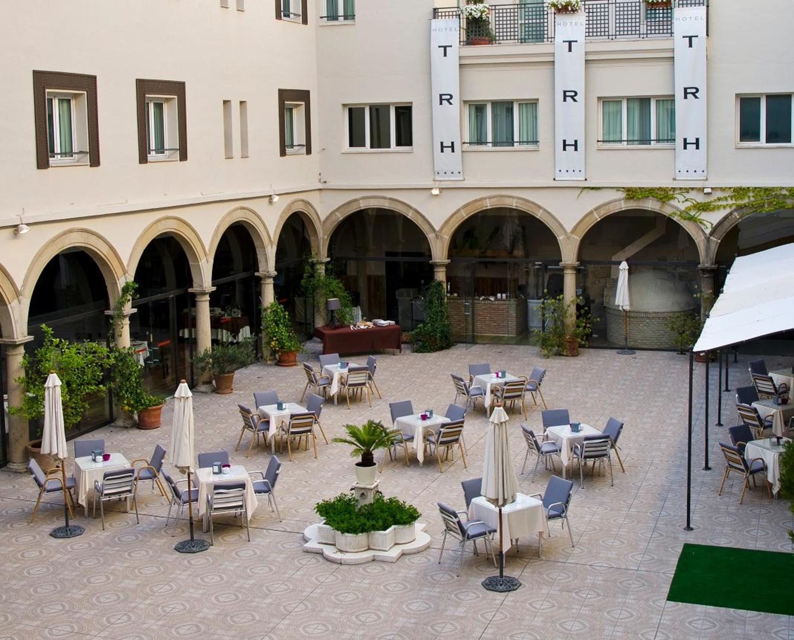 Hotel Trh Ciudad De 4*