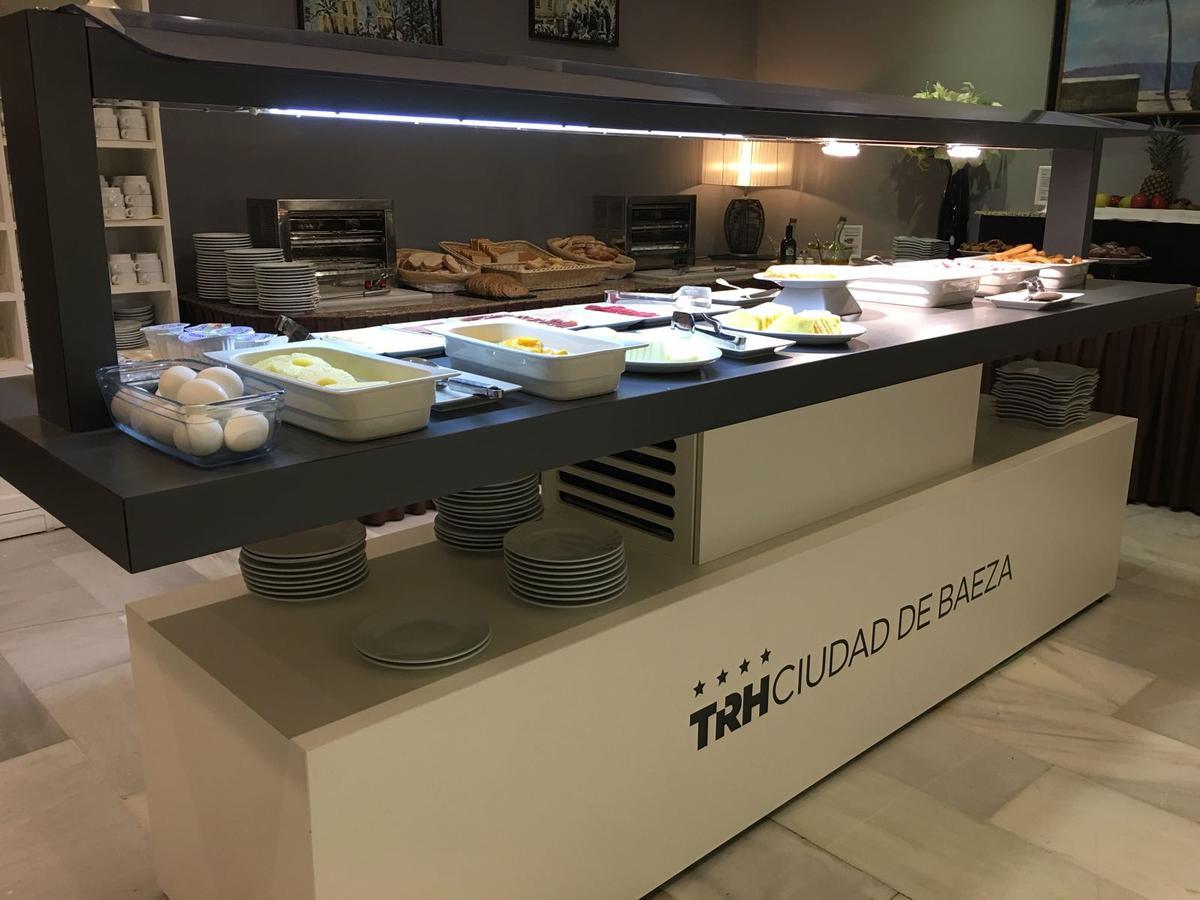 Trh Ciudad De Hotel 4*